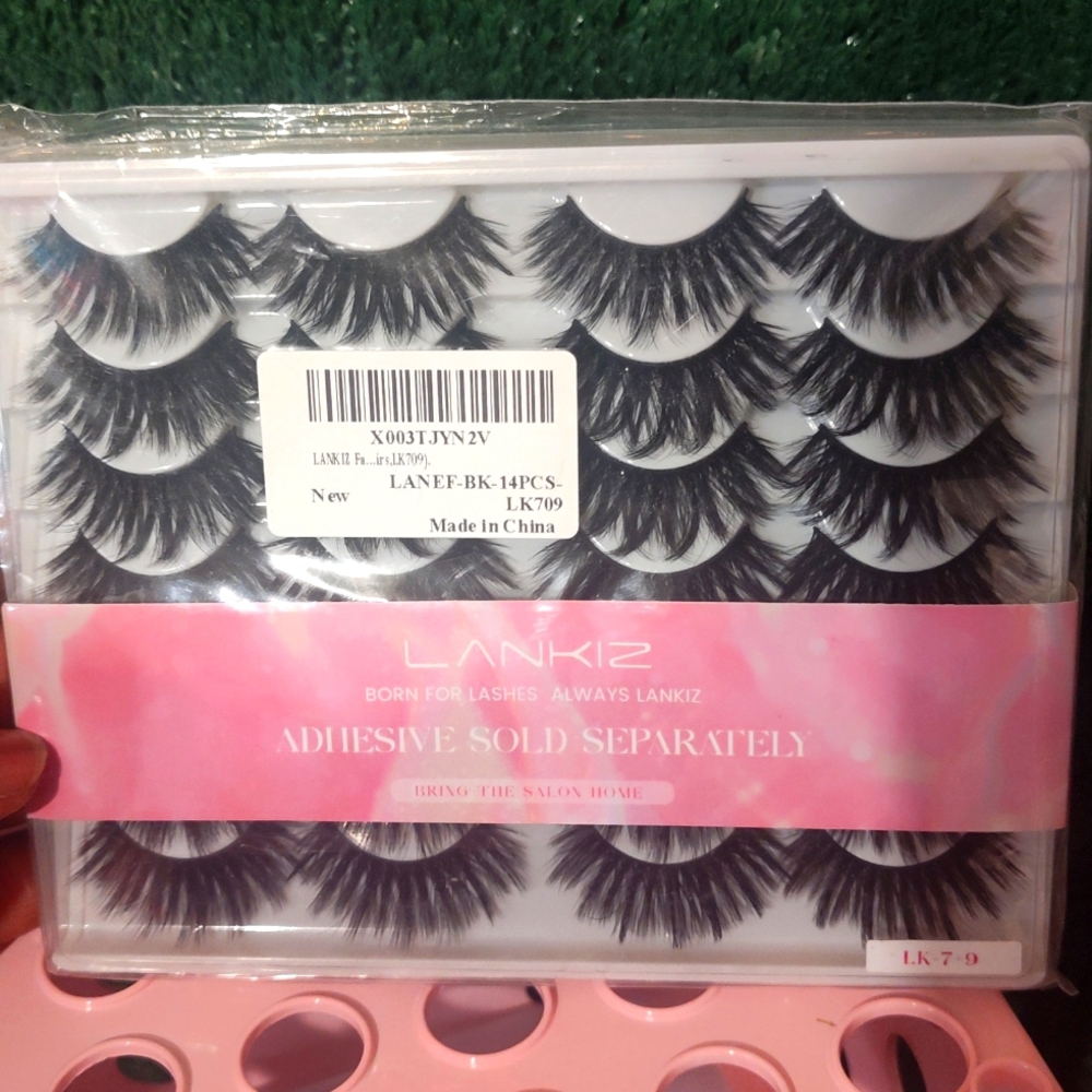 14 Pack of Eyelashes